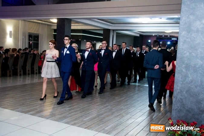 Zdjęcie w galerii na portalu naszwodzislaw.com: Studni&oacute;wka w Premium. Zobacz, jak bawili się maturzyści z ZSP nr 2 w Rydułtowach wiadomości z regionu