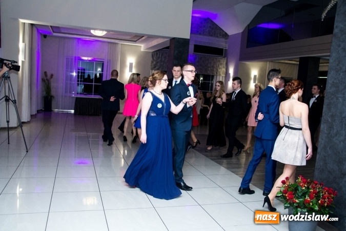 Zdjęcie w galerii na portalu naszwodzislaw.com: Studni&oacute;wka w Premium. Zobacz, jak bawili się maturzyści z ZSP nr 2 w Rydułtowach wiadomości z regionu