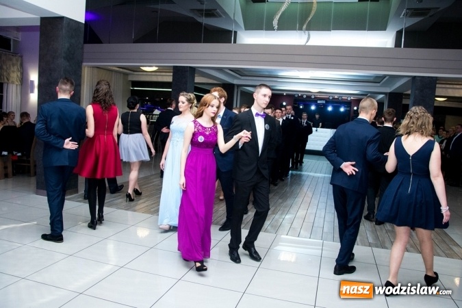 Zdjęcie w galerii na portalu naszwodzislaw.com: Studni&oacute;wka w Premium. Zobacz, jak bawili się maturzyści z ZSP nr 2 w Rydułtowach wiadomości z regionu