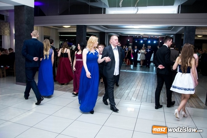 Zdjęcie w galerii na portalu naszwodzislaw.com: Studni&oacute;wka w Premium. Zobacz, jak bawili się maturzyści z ZSP nr 2 w Rydułtowach wiadomości z regionu