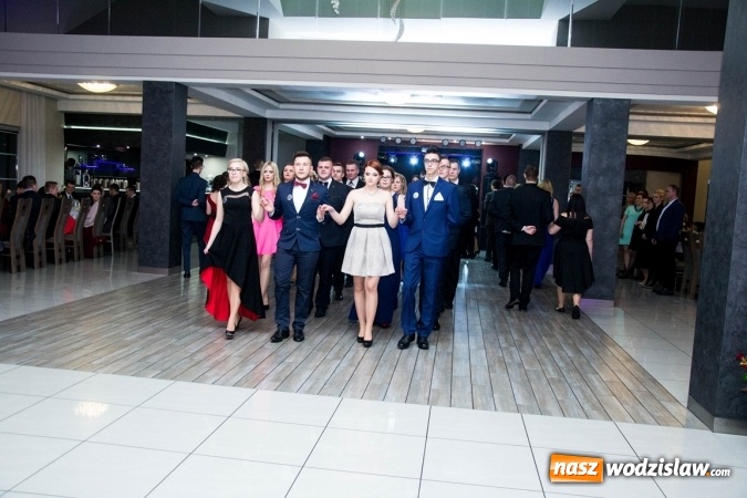 Zdjęcie w galerii na portalu naszwodzislaw.com: Studni&oacute;wka w Premium. Zobacz, jak bawili się maturzyści z ZSP nr 2 w Rydułtowach wiadomości z regionu