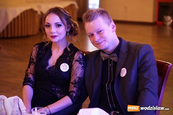 Zdjęcie w galerii na portalu naszwodzislaw.com: Maturzyści PCKZiU bawią się na studniówce w Hotelu Amadeus wiadomości z regionu