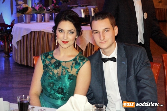 Zdjęcie w galerii na portalu naszwodzislaw.com: Maturzyści PCKZiU bawią się na studniówce w Hotelu Amadeus wiadomości z regionu