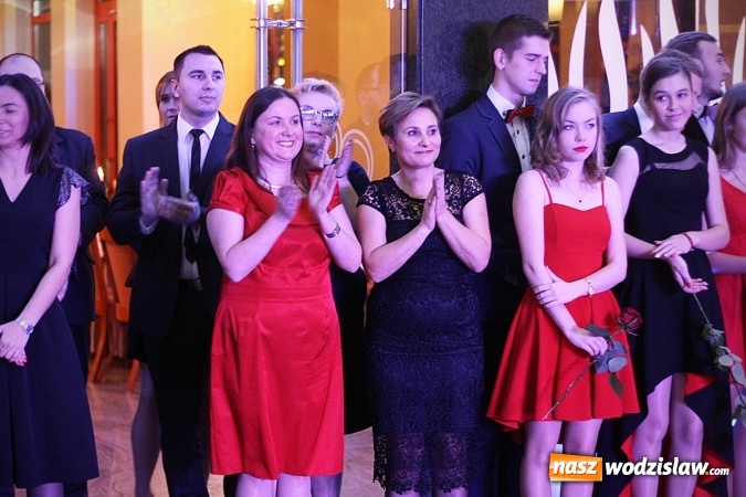 Zdjęcie w galerii na portalu naszwodzislaw.com: Maturzyści PCKZiU bawią się na studniówce w Hotelu Amadeus wiadomości z regionu