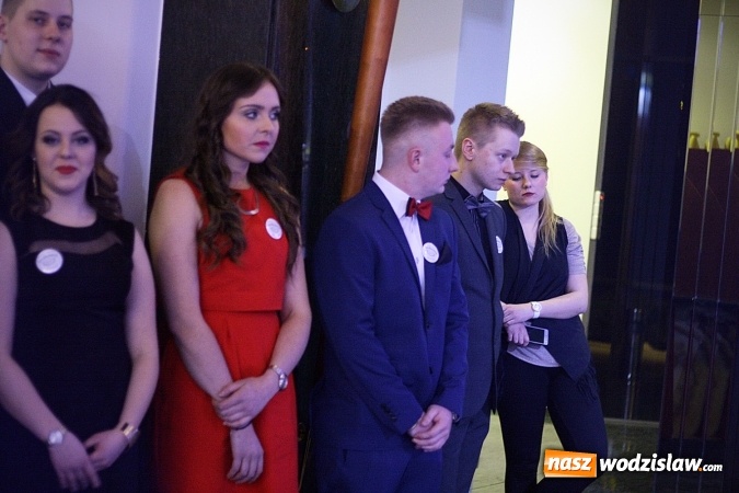 Zdjęcie w galerii na portalu naszwodzislaw.com: Maturzyści PCKZiU bawią się na studniówce w Hotelu Amadeus wiadomości z regionu