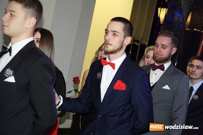 Zdjęcie w galerii na portalu naszwodzislaw.com: Maturzyści PCKZiU bawią się na studniówce w Hotelu Amadeus wiadomości z regionu