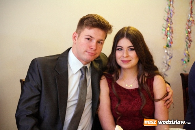 Zdjęcie w galerii na portalu naszwodzislaw.com: Za 110 dni matura. Część uczniów z ZST bawi się w Gościńcu Wodzisławskim wiadomości z regionu