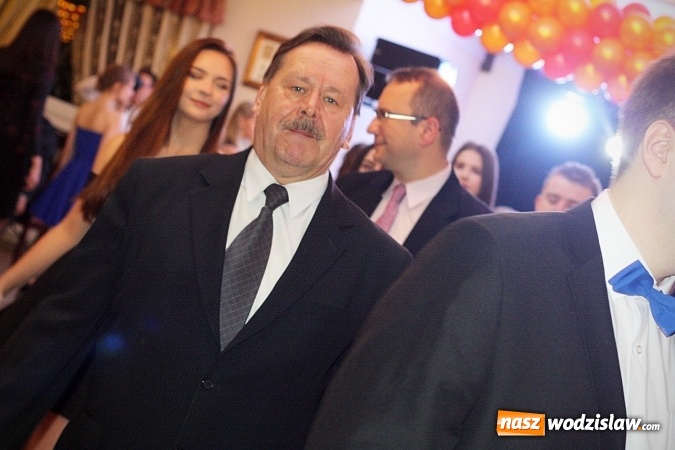 Zdjęcie w galerii na portalu naszwodzislaw.com: Za 110 dni matura. Część uczniów z ZST bawi się w Gościńcu Wodzisławskim wiadomości z regionu