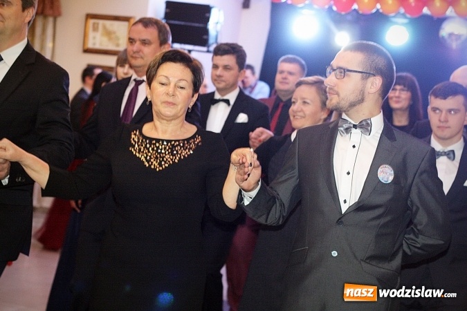 Zdjęcie w galerii na portalu naszwodzislaw.com: Za 110 dni matura. Część uczniów z ZST bawi się w Gościńcu Wodzisławskim wiadomości z regionu