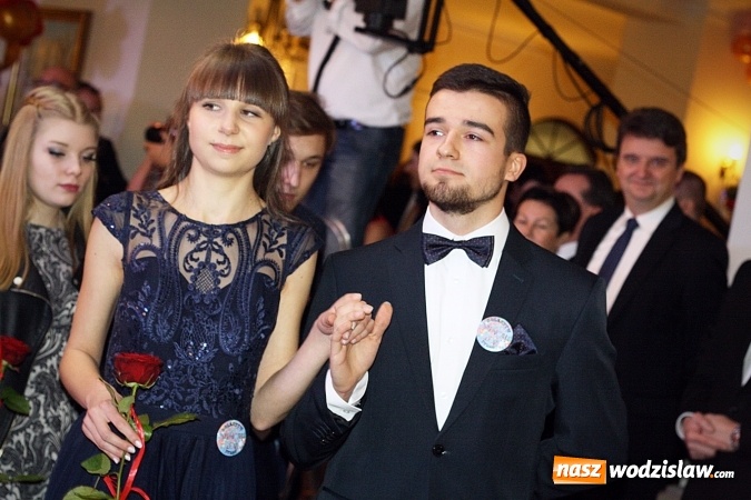 Zdjęcie w galerii na portalu naszwodzislaw.com: Za 110 dni matura. Część uczniów z ZST bawi się w Gościńcu Wodzisławskim wiadomości z regionu