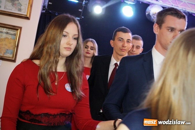 Zdjęcie w galerii na portalu naszwodzislaw.com: Za 110 dni matura. Część uczniów z ZST bawi się w Gościńcu Wodzisławskim wiadomości z regionu