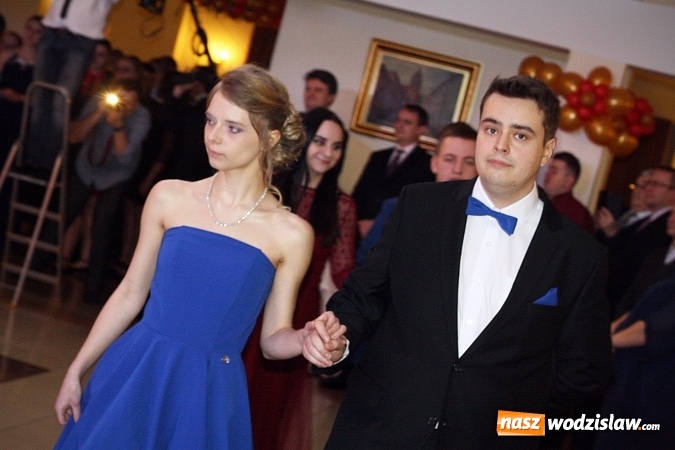 Zdjęcie w galerii na portalu naszwodzislaw.com: Za 110 dni matura. Część uczniów z ZST bawi się w Gościńcu Wodzisławskim wiadomości z regionu