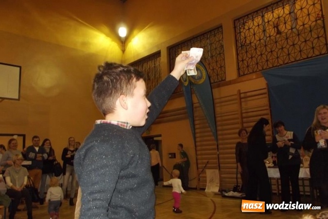 Zdjęcie w galerii na portalu naszwodzislaw.com: Ponad 12 tys. złotych uzbierano podczas finału WOŚP w Mszanie wiadomości z regionu