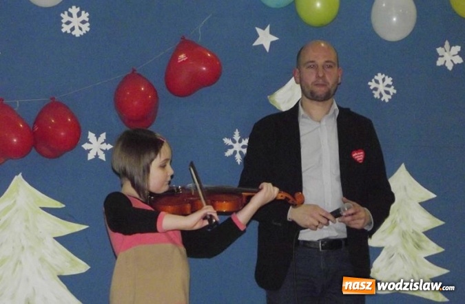 Zdjęcie w galerii na portalu naszwodzislaw.com: Ponad 12 tys. złotych uzbierano podczas finału WOŚP w Mszanie wiadomości z regionu