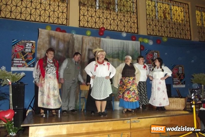 Zdjęcie w galerii na portalu naszwodzislaw.com: Ponad 12 tys. złotych uzbierano podczas finału WOŚP w Mszanie wiadomości z regionu