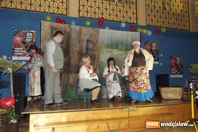 Zdjęcie w galerii na portalu naszwodzislaw.com: Ponad 12 tys. złotych uzbierano podczas finału WOŚP w Mszanie wiadomości z regionu