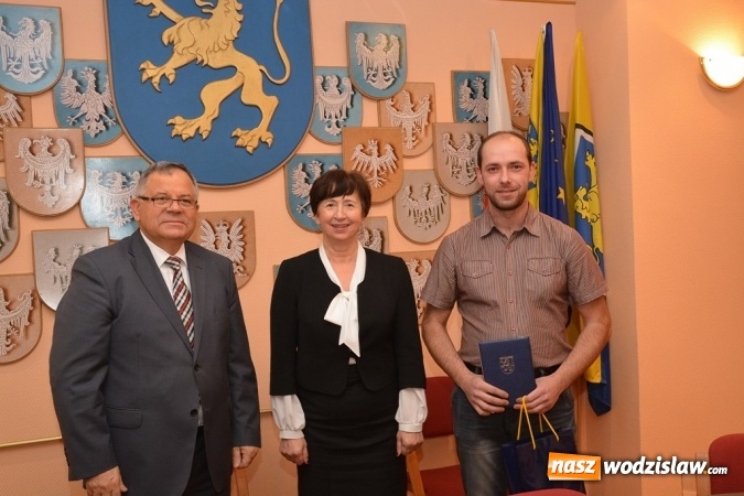 Zdjęcie w galerii na portalu naszwodzislaw.com: Marklowice: Najładniejsza dekoracja świąteczno – noworoczna. Rozstrzygnięto konkurs wiadomości z regionu