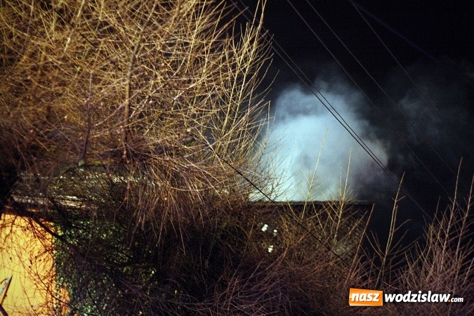 Zdjęcie w galerii na portalu naszwodzislaw.com: Pszów: Prace spawalnicze przyczyną pożaru. FOTO wiadomości z regionu