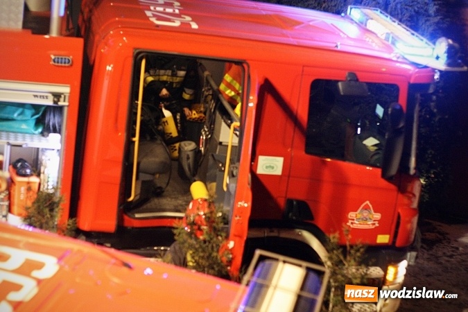 Zdjęcie w galerii na portalu naszwodzislaw.com: Pszów: Prace spawalnicze przyczyną pożaru. FOTO wiadomości z regionu