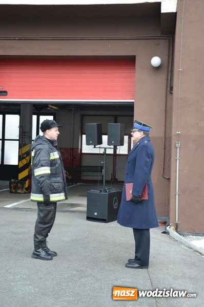 Zdjęcie w galerii na portalu naszwodzislaw.com: Wodzisławscy strażacy otrzymali sprzęt za około 200 tys. złotych. Będzie też nowy w&oacute;z bojowy z drabiną wiadomości z regionu