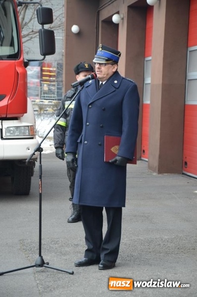 Zdjęcie w galerii na portalu naszwodzislaw.com: Wodzisławscy strażacy otrzymali sprzęt za około 200 tys. złotych. Będzie też nowy w&oacute;z bojowy z drabiną wiadomości z regionu