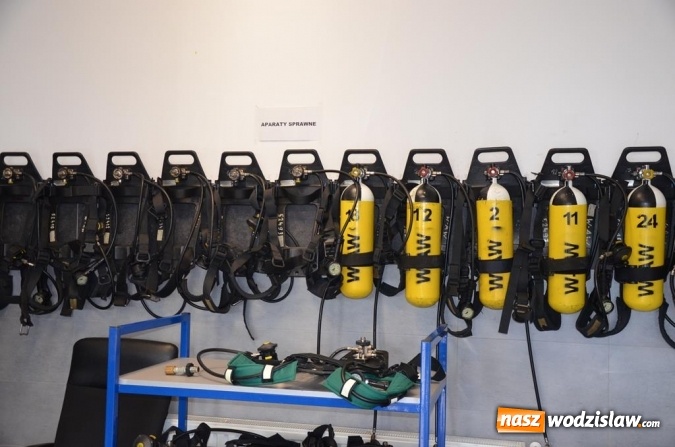 Zdjęcie w galerii na portalu naszwodzislaw.com: Wodzisławscy strażacy otrzymali sprzęt za około 200 tys. złotych. Będzie też nowy w&oacute;z bojowy z drabiną wiadomości z regionu