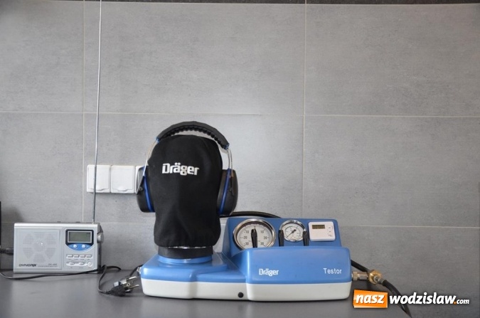 Zdjęcie w galerii na portalu naszwodzislaw.com: Wodzisławscy strażacy otrzymali sprzęt za około 200 tys. złotych. Będzie też nowy w&oacute;z bojowy z drabiną wiadomości z regionu