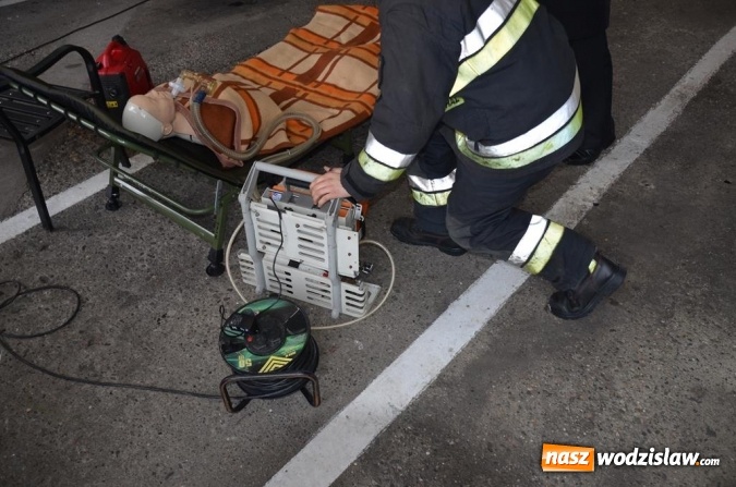 Zdjęcie w galerii na portalu naszwodzislaw.com: Wodzisławscy strażacy otrzymali sprzęt za około 200 tys. złotych. Będzie też nowy w&oacute;z bojowy z drabiną wiadomości z regionu