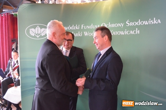 Zdjęcie w galerii na portalu naszwodzislaw.com: EkoKarliki zostały rozdane wiadomości z regionu