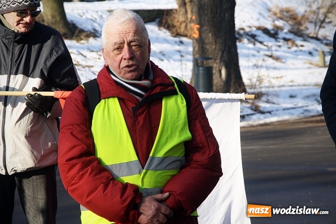 Zdjęcie w galerii na portalu naszwodzislaw.com: Upamiętnili pomordowanych w marszach śmierci wiadomości z regionu