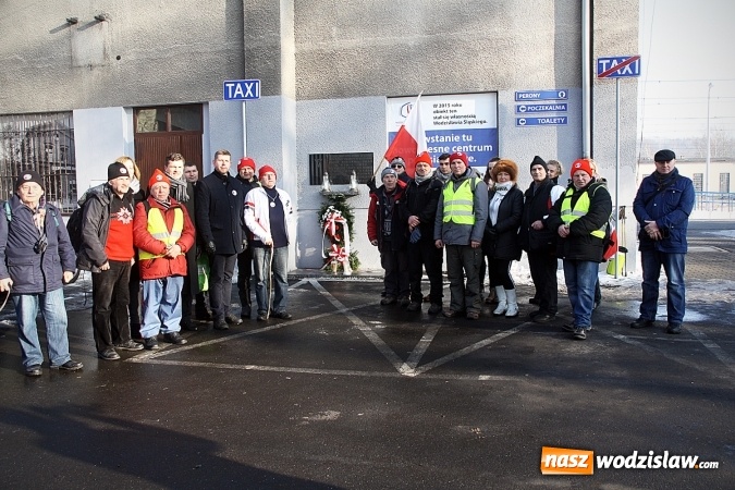 Zdjęcie w galerii na portalu naszwodzislaw.com: Upamiętnili pomordowanych w marszach śmierci wiadomości z regionu