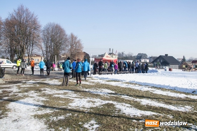 Zdjęcie w galerii na portalu naszwodzislaw.com: IX Bieg o Puchar Burmistrza Miasta Pszów. Wystartowało ponad stu zawodników wiadomości z regionu