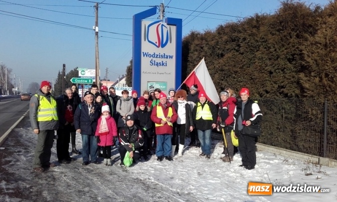 Zdjęcie w galerii na portalu naszwodzislaw.com: Po raz szósty przez Mszanę przeszedł Rajd Pamięci - dołączyła do niego młodzież wiadomości z regionu