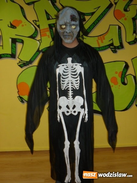 Zdjęcie w galerii na portalu naszwodzislaw.com: Promocje w całorocznej Wypożyczalni Strojów dla dzieci i dorosłych Crazy Club! wiadomości z regionu