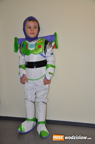 Zdjęcie w galerii na portalu naszwodzislaw.com: Promocje w całorocznej Wypożyczalni Strojów dla dzieci i dorosłych Crazy Club! wiadomości z regionu