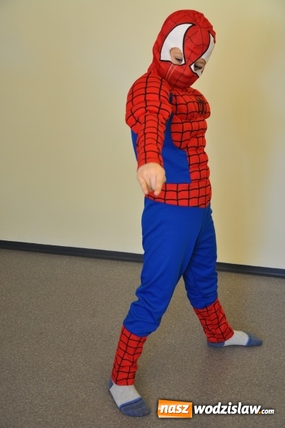 Zdjęcie w galerii na portalu naszwodzislaw.com: Promocje w całorocznej Wypożyczalni Strojów dla dzieci i dorosłych Crazy Club! wiadomości z regionu