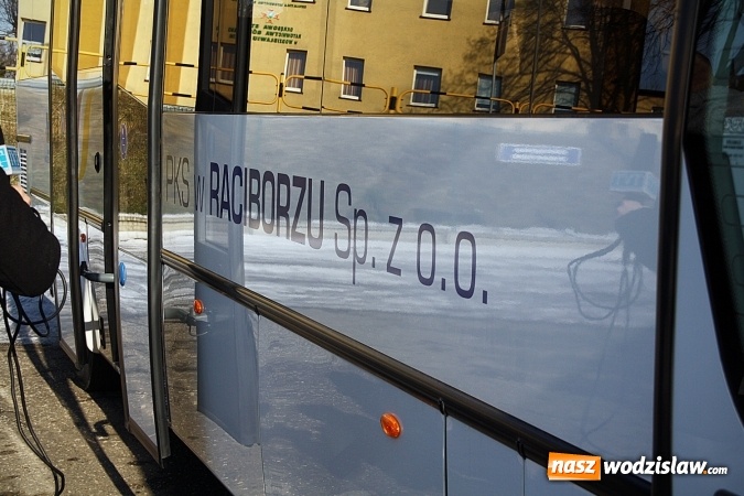 Zdjęcie w galerii na portalu naszwodzislaw.com: Nowe autobusy PKS już od poniedziałku na drogach powiatu wodzisławskiego wiadomości z regionu