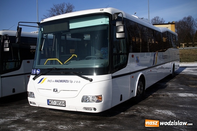 Zdjęcie w galerii na portalu naszwodzislaw.com: Nowe autobusy PKS już od poniedziałku na drogach powiatu wodzisławskiego wiadomości z regionu