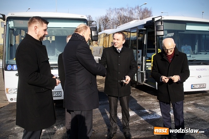 Zdjęcie w galerii na portalu naszwodzislaw.com: Nowe autobusy PKS już od poniedziałku na drogach powiatu wodzisławskiego wiadomości z regionu