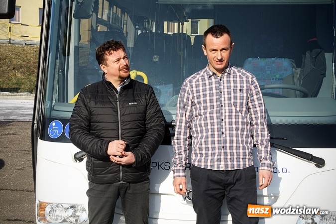 Zdjęcie w galerii na portalu naszwodzislaw.com: Nowe autobusy PKS już od poniedziałku na drogach powiatu wodzisławskiego wiadomości z regionu