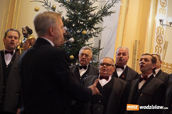 Zdjęcie w galerii na portalu naszwodzislaw.com: W kościele WNMP zabrzmiały kolędy i pastorałki  wiadomości z regionu