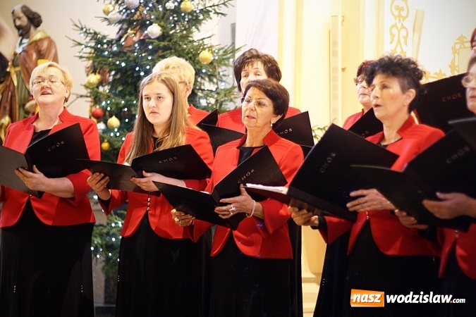 Zdjęcie w galerii na portalu naszwodzislaw.com: W kościele WNMP zabrzmiały kolędy i pastorałki  wiadomości z regionu