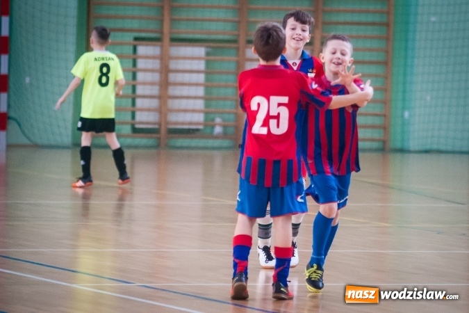 Zdjęcie w galerii na portalu naszwodzislaw.com: Unia Turza Śląska zwycięzcą I Charytatywnego Turnieju Halowej Piłki Nożnej wiadomości z regionu