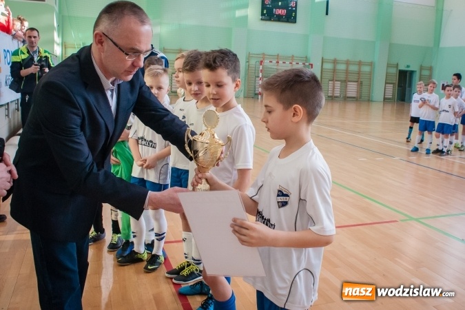 Zdjęcie w galerii na portalu naszwodzislaw.com: Unia Turza Śląska zwycięzcą I Charytatywnego Turnieju Halowej Piłki Nożnej wiadomości z regionu