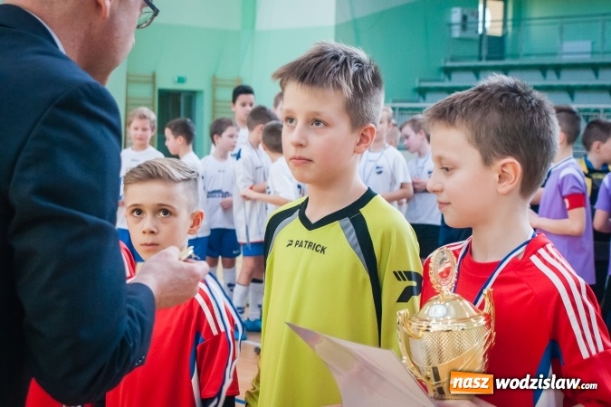 Zdjęcie w galerii na portalu naszwodzislaw.com: Unia Turza Śląska zwycięzcą I Charytatywnego Turnieju Halowej Piłki Nożnej wiadomości z regionu