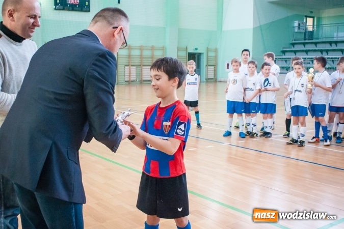 Zdjęcie w galerii na portalu naszwodzislaw.com: Unia Turza Śląska zwycięzcą I Charytatywnego Turnieju Halowej Piłki Nożnej wiadomości z regionu