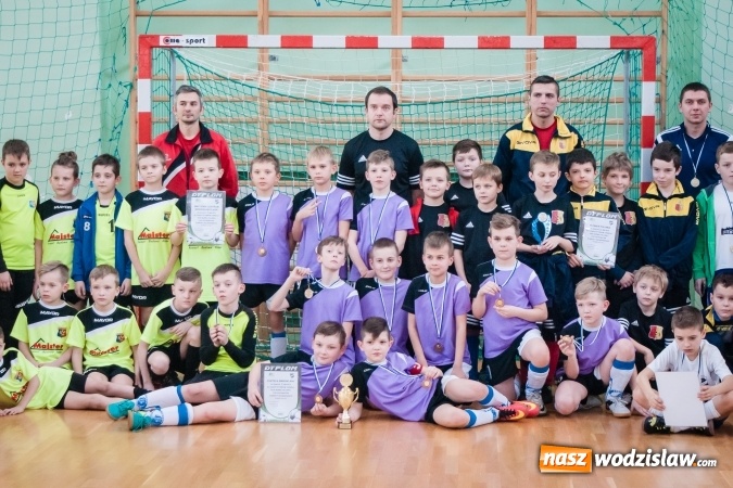 Zdjęcie w galerii na portalu naszwodzislaw.com: Unia Turza Śląska zwycięzcą I Charytatywnego Turnieju Halowej Piłki Nożnej wiadomości z regionu