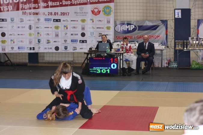 Zdjęcie w galerii na portalu naszwodzislaw.com: Zawodnicy wodzisławskiego Octagon Team z medalami Mistrzostw Polski  wiadomości z regionu