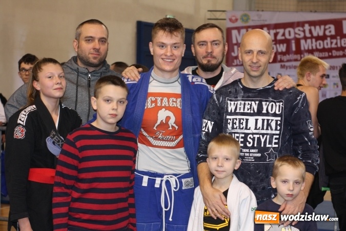 Zdjęcie w galerii na portalu naszwodzislaw.com: Zawodnicy wodzisławskiego Octagon Team z medalami Mistrzostw Polski  wiadomości z regionu