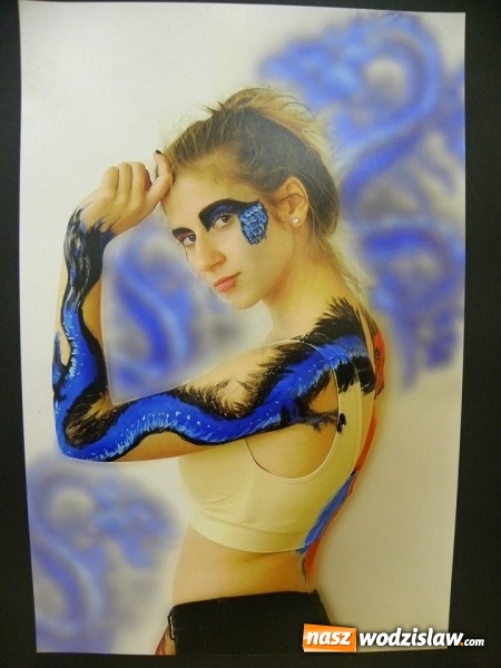 Zdjęcie w galerii na portalu naszwodzislaw.com: Wystawa Body Art w Bibliotece  wiadomości z regionu